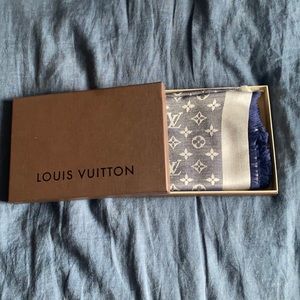 Louis Vuitton Scarf